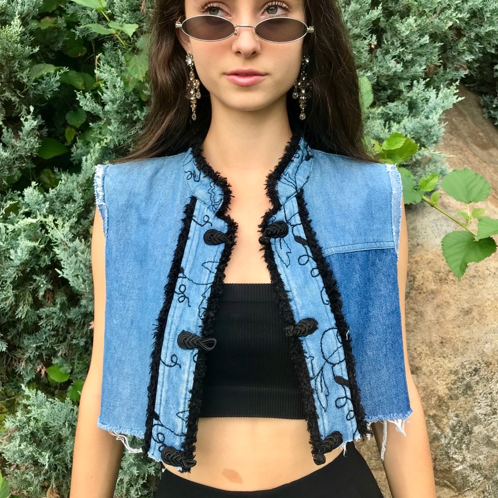 THE BUTTERFLY VEST! 🦋